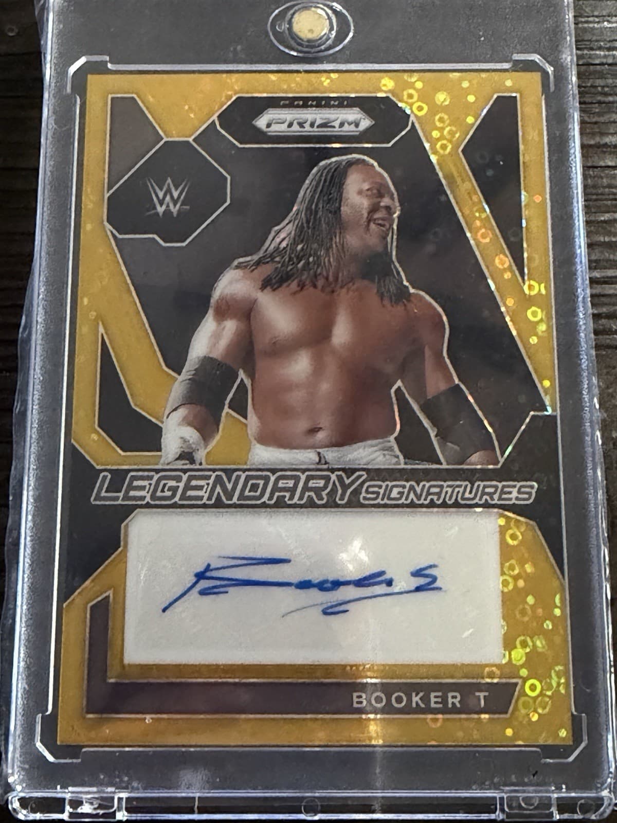 2024 WWE Prizm Booker T Gold Legendary Signatures Disco Variation /10 Booker-T
